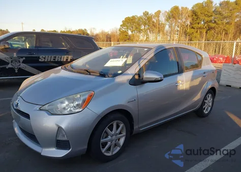 2012 Toyota Prius C Three z USA, uszkodzony, nr VIN JTDKDTB33C1516194